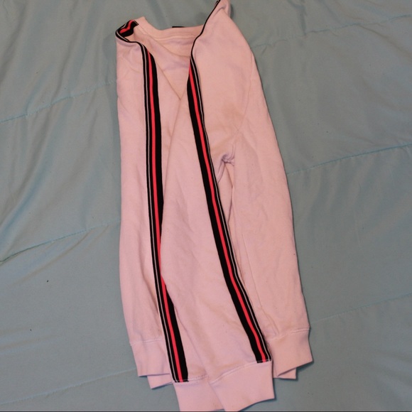 PINK Sweatshirt - Picture 2 of 3